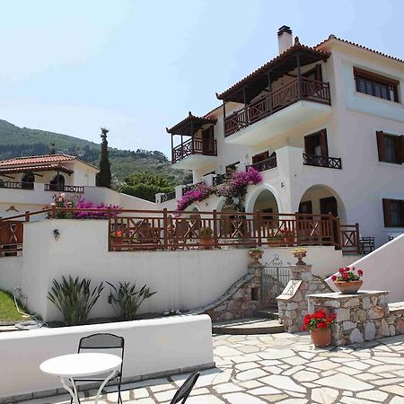 Pleoussa Studio And Apartments Skopelos Exterior foto