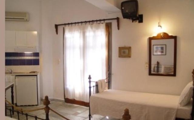 Pleoussa Studio And Apartments Skopelos Quarto foto
