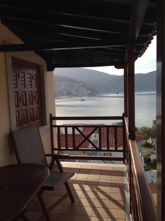 Pleoussa Studio And Apartments Skopelos Exterior foto