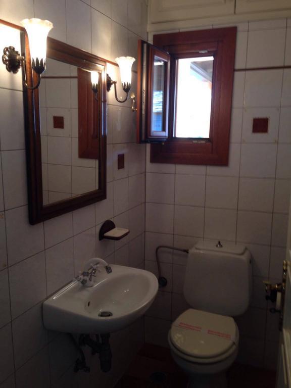 Pleoussa Studio And Apartments Skopelos Exterior foto